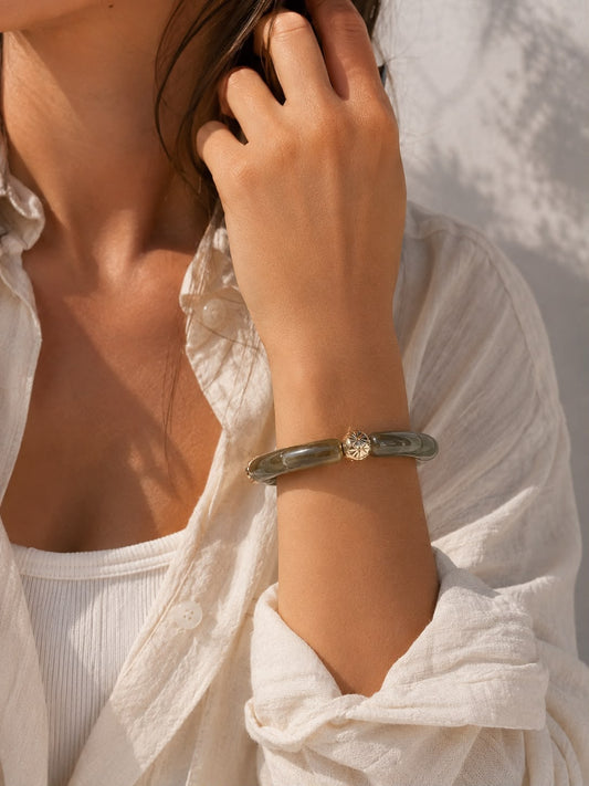 Oliva Lumière | Liora Atelier